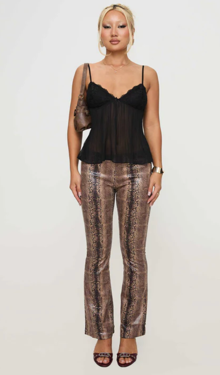 Ella - Pleated top