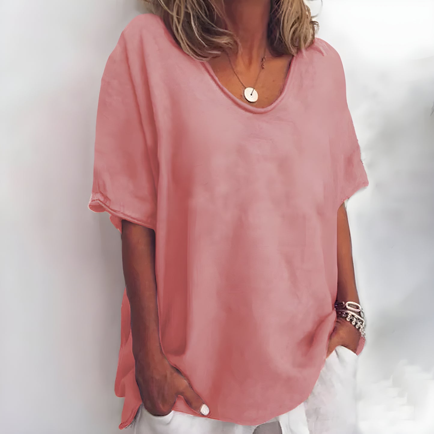 Lucille - Loose T-Shirt