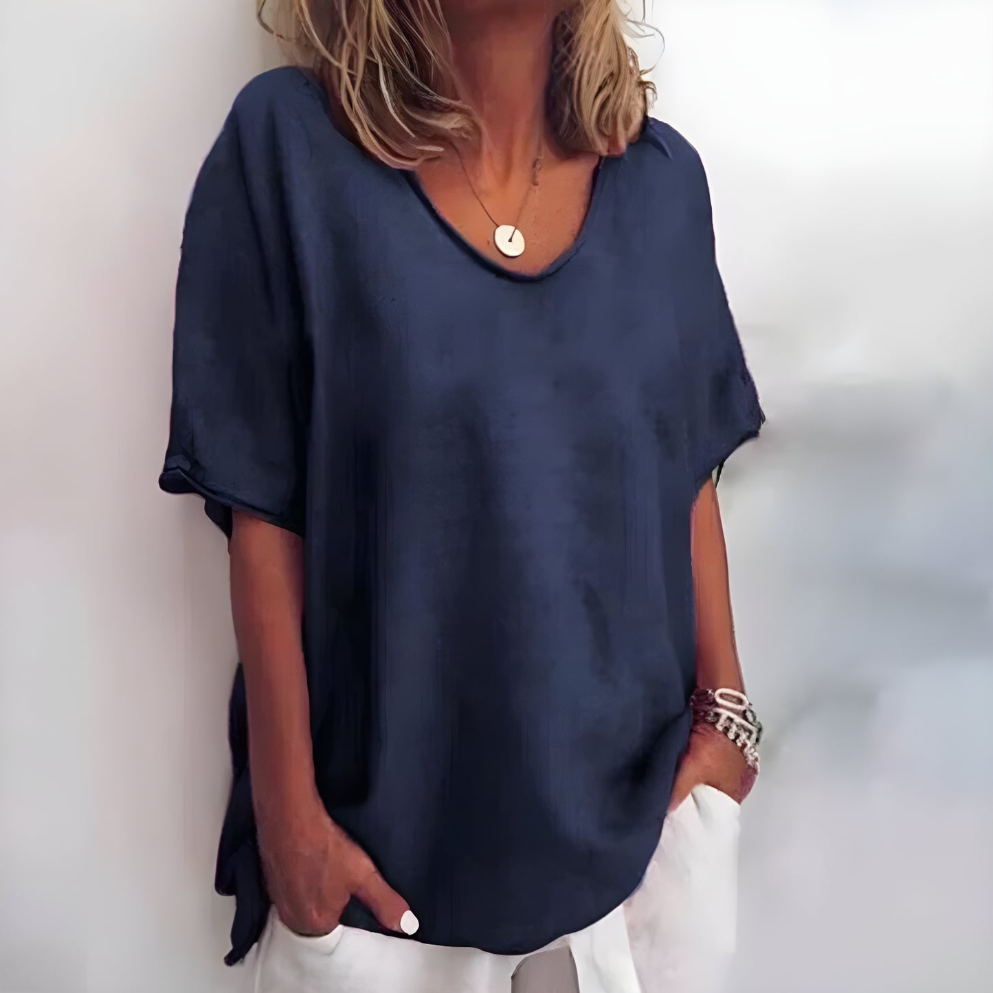 Lucille - Loose T-Shirt