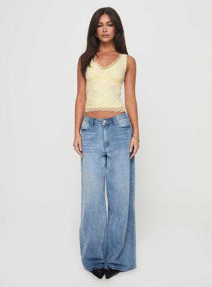 Lisa - Lace Top